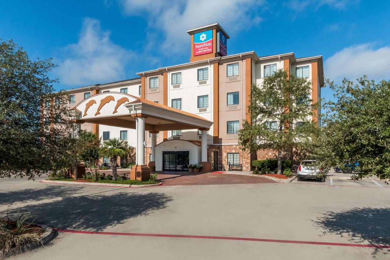 Surestay Plus Hotel By Best Western Near Seaworld Сан-Антонио Экстерьер фото