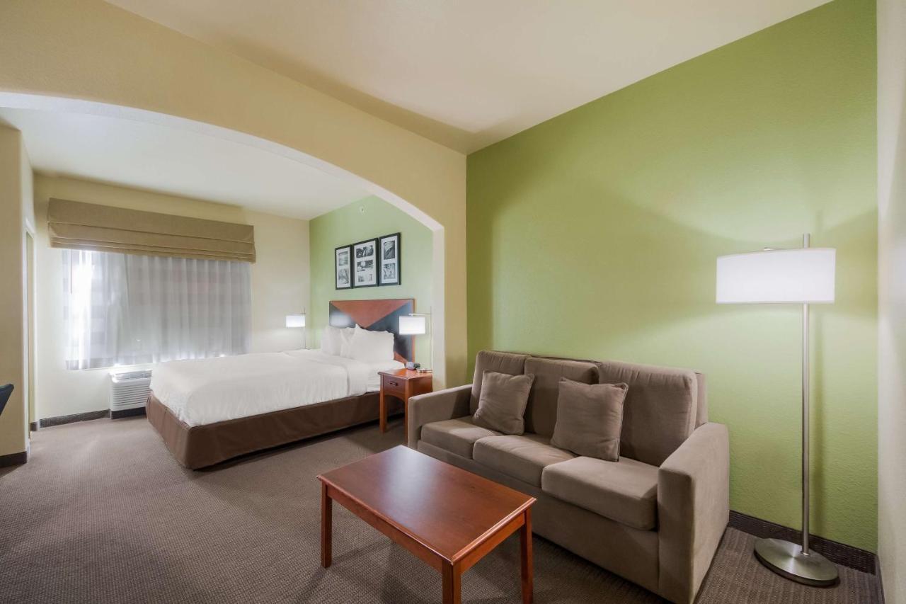 Surestay Plus Hotel By Best Western Near Seaworld Сан-Антонио Экстерьер фото