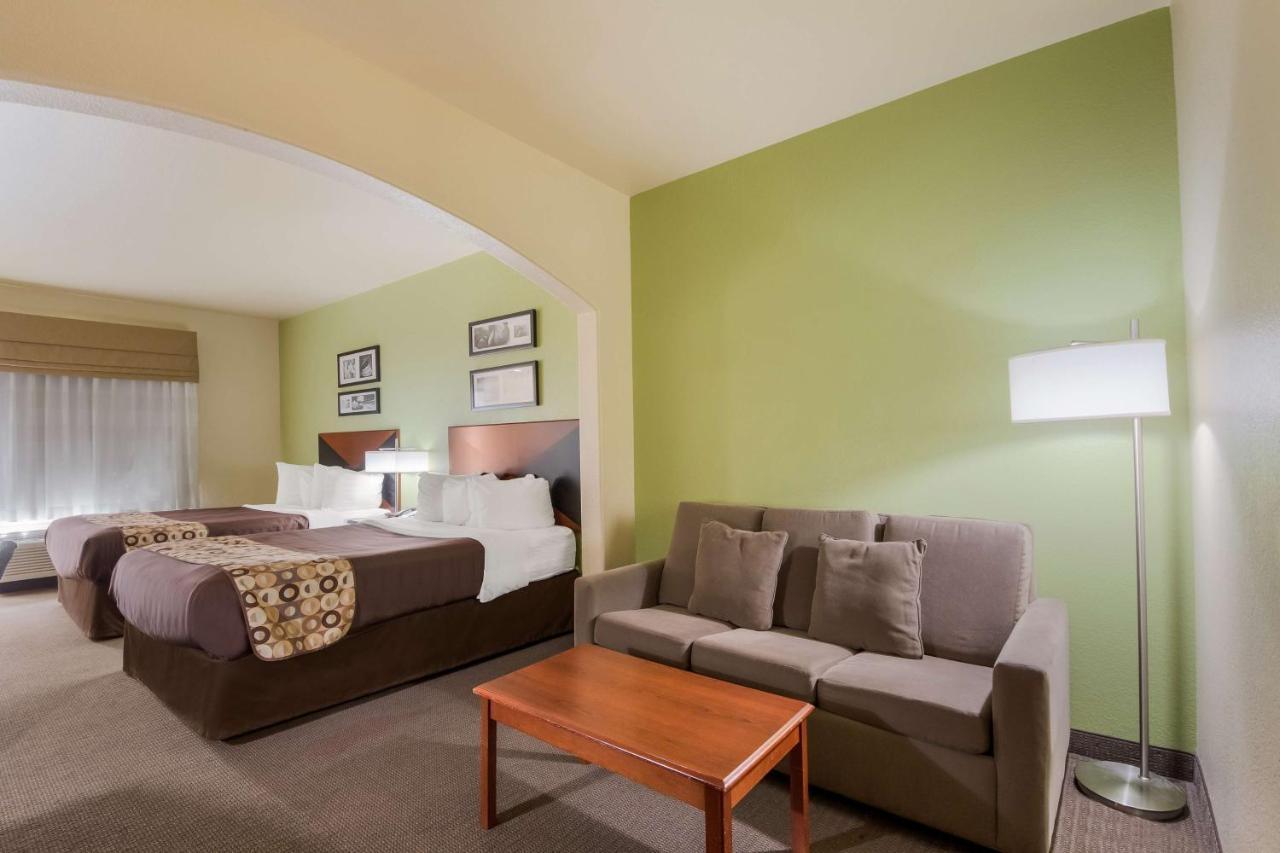 Surestay Plus Hotel By Best Western Near Seaworld Сан-Антонио Экстерьер фото