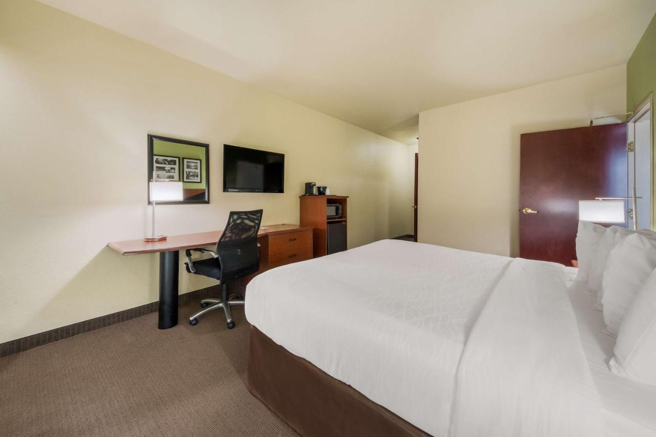 Surestay Plus Hotel By Best Western Near Seaworld Сан-Антонио Экстерьер фото