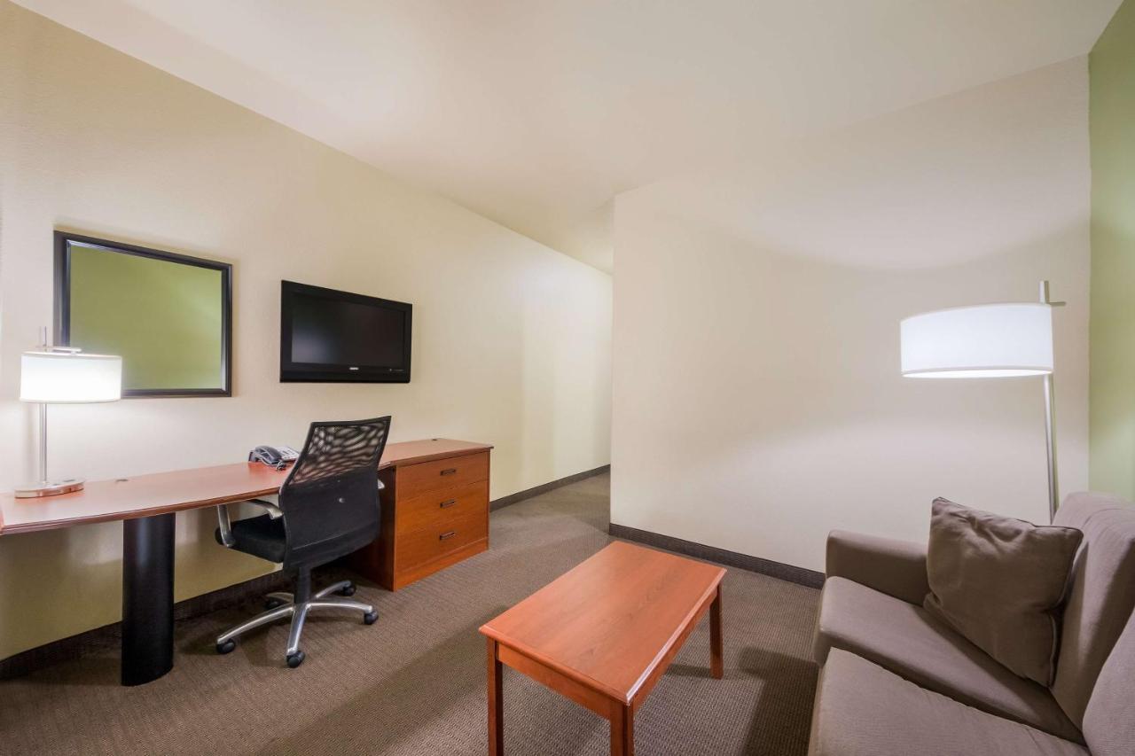 Surestay Plus Hotel By Best Western Near Seaworld Сан-Антонио Экстерьер фото